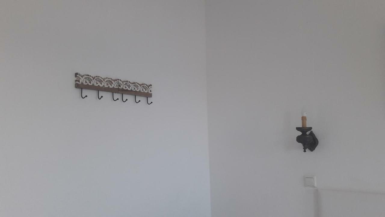 Livadia  Pavlos Rooms מראה חיצוני תמונה